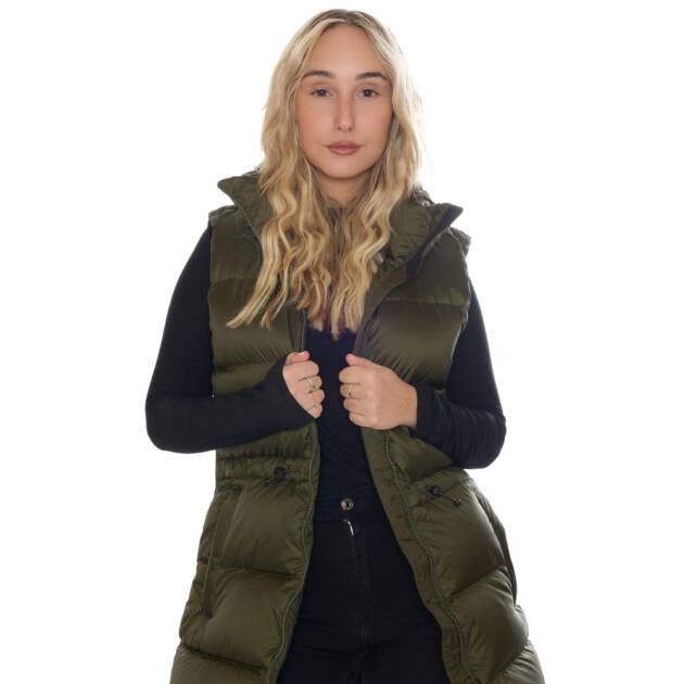 Essence Down Vest